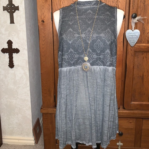 Miss Chievous Tops - ⭐️NWOT Tunic Tank w/Lace Overlay💕